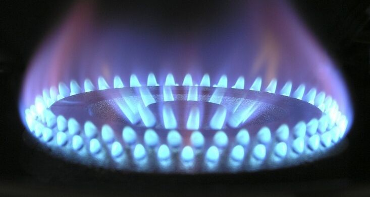 căldura, în special gazul, joacă un rol semnificativ în economia de energie